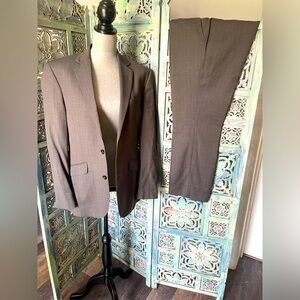 Kenneth Cole Men’s Two Button Charcoal Gray Suit and Slacks, 38R/32W